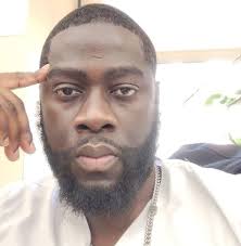 Rock, Paper, Scissors Challenge-Cell Phone Edition- James really tried me  today. #fyp #reels #kellykellz_22 #ImReallyHer #viral #comedy #funny  #explore #foryoupage #couplegoals #marriage