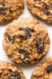 Healthy Oatmeal Raisin Breakfast Cookies Only 82 Calories These Skinny Cookies Don T Taste Oatmeal Raisin Cookies Healthy Raisin Breakfast Healthy Oatmeal