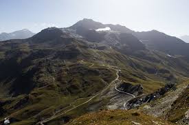 Über 110 liftanlagen erschließen die hänge des dome de bellecôte (la plagne) bis auf 3400 m höhe. La Plagne Was Vom Gletscher Ubrig Blieb Funitel De