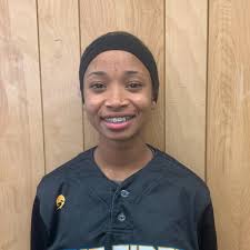 Jaelyn Hall's Pine Ridge High School Bio