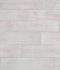 Pavimento legno springwood grigio 23x120x1 cm pei 4 r10 gres porcellanato. Gres Porcellanato Ash Bianco 18x63 Cm Effetto Legno Zulli Ceramiche Shop