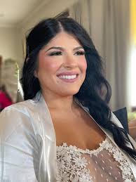 Ivy Artistry (@IvyArtistryy) • Facebook