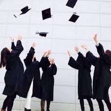 صور بنات خريجات ليدي بيرد Graduation Pictures Valentines Wallpaper Arabic Dress