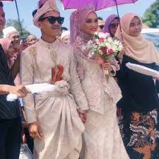 Latest oldest most discussed most shared most viewed. Majlis Akad Nikah Tasha Shila Atiq Dengan Sekali Lafaz Tasha Jadi Isteri Selamat Pengantin Baru