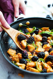 Sweet And Savory Easy 20 Minute Thai Blackberry Basil Chicken Creme De La Crumb Food Poultry Recipes Healthy Recipes