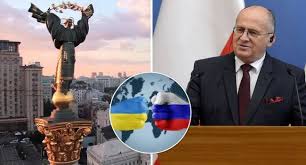Сайт о фк динамо киев и сборной украины по футболу. Glava Mid Polshi Srochno Edet V Kiev Iz Za Ugrozy Miru Eadaily 8 Aprelya 2021 Novosti Politiki Novosti Ukrainy