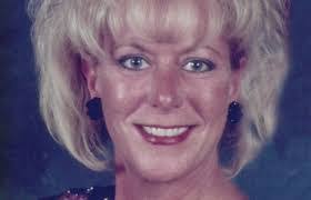 Eleanor Hinton's Instagram, Twitter & Facebook