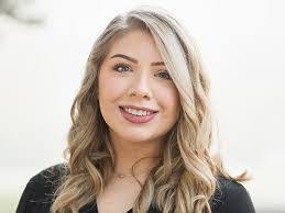 Jacquelyn Henry's Instagram, Twitter & Facebook