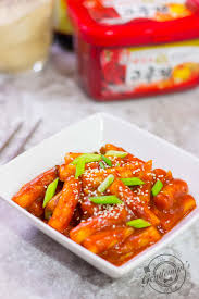 Vegan Tteokbokki Korean Spicy Rice Cake The Gentleman S Plate Recipe Vegan Korean Food Spicy Rice Tteokbokki Recipe