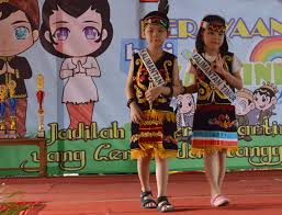 Kumpulan nama bayi laki laki kristen beserta artinya lengkap. Parade Anak Anak Memakai Busana Adat Daerah Di Hari Kartini Kompasiana Com