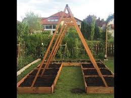 Rankgerust Fur Den Gemusegarten Garten Hochbeet Rankhilfe Garten