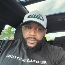 Shout out to Miami Northwestern HS head football coach, Teddy Bridgewater.  In his first season, Bridgewater has led the Bulls to the 3A state  championship game and will face Raines HS next