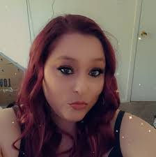 Amanda Henson's Instagram, Twitter & Facebook