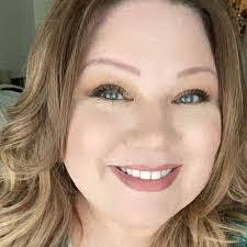 Amanda Souder's Instagram, Twitter & Facebook