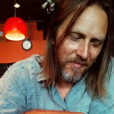 Stream Kenneth Ermter music