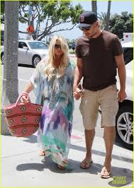 Check spelling or type a new query. Jessica Simpson Eric Johnson Hold Hands For Maxwell Less Lunch Photo 2896293 Eric Johnson Jessica Simpson Pregnant Celebrities Pictures Just Jared