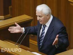 Первый президент украины и глава украинской делегации в ткг леонид кравчук почти месяц находится в реанимации после операции на сердце. Kravchuk Samoubijstvo Chechetova I Ego Vina I Rezultat Ogromnogo Moralnogo Obshestvennogo Davleniya Gordon