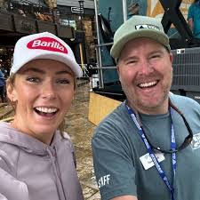 Robin Culver's Instagram, Twitter & Facebook