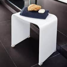 Acryl Duschhocker Der Perfekte Hocker Elegantes Acryl Design Unendlich Vielseitig Fur Jedes Ambiente Duschhocker Badhocker Hocker