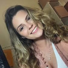 Faith Sinclair's Instagram, Twitter & Facebook