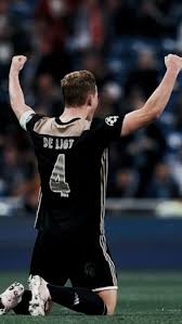 Juventus, gianluigi buffon, azzurri, one person, sport, blue. Lock Screen Soccer Wallpaper Iphone 7