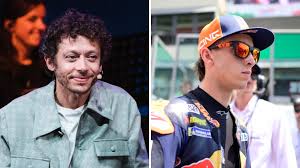 Pack de new fashion beauty mona smiling and told me you