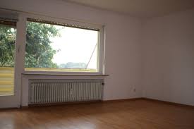 Hier finden sie wohnungen zum mieten vieler immobilienportale und durch die einfache & schnelle wohnungssuche mit intuitiven filtermöglichkeiten. 2 Zimmer Wohnung Zu Vermieten Steinweg 1 36088 Hunfeld Fulda Kreis Mapio Net