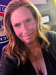 51 single lives in Bay Shore!!!