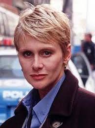 Andrea Thompson as Detective Jill Kirkendall in NYPD Blue