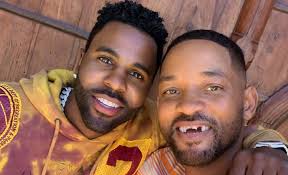 Maybe it is the reason for people to be confused. Will Smith S Front Teeth Knocked Out By Jason Derulo