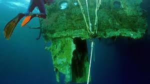 Das ende der titanic ist eine der größten schiffskatastrophen. In 3800 Meter Tiefe Das Wrack Der Titanic Versinkt Im Mull Augsburger Allgemeine