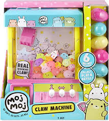 Amazon Com The Original Moj Moj Squishy Toys Claw Machine Playset Toys Games In 2020 Toy Claw Machine Claw Machine Playset