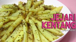 Membuat mpasi untuk bayi 8 bulan ternyata bisa dengan mudah dan praktis. Resipi Baby 8 Bulan Keatas Jejari Kentang Goreng L Potato Stick Fries Youtube