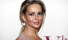 Chantal janzen was born on february 15 in the southern part of the netherlands, limburg. Chantals Zoontje Bobby Danst Op Songfestivalnummer Arcade Story