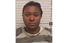 🚨 FLORIDA DAYCARE HORROR: INFANT SUFFERS BRUTAL ABUSE AS WORKER SNAPS OVER “PERSONAL ISSUES”