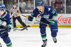 Matthew beniers was born on the 5th day of november 2002 to his mother, christine beniers and father, bob my mom laughed and let me off the ice that day. Hockey Is A Family Affair For Thunderbirds Rookie Matthew Rempe