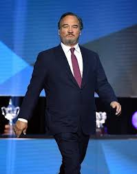 A little over a year after sloan filed for divorce, belushi has filed docs requesting the case be dismissed. Jim Belushi Has Been Married To Jennifer Sloan For 21 Years Their Marriage Has Had Its Fair Share Of Ups And Downs