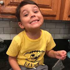 Happy Birthday Daxton, the one who made me an Aunt! I love you to the moon  and back! You are the smartest 6 year old ever, I love your personality,  intelligence, drive