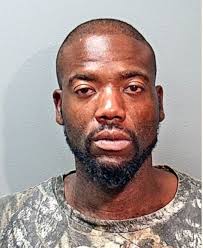 1 hospitalized after attack by man wielding machete, Fort Worth police say