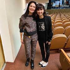 Звезда «папиных дочек» экстремально похудела. Miroslava Karpovich Novaya Zhenshina Priluchnogo Goryachie Foto I Instagram