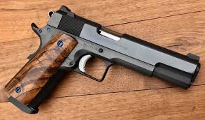 Black And Gold 1911 Grips Pin By Steven Hillesheim On Firearms Guns Hand Guns 1911 Pistol