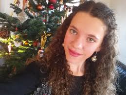 Dora Frey (@dora_frey_)