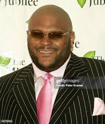 2.707 fotos e imágenes de alta resolución de James Ruben