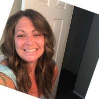 Stacey Ott's Instagram, Twitter & Facebook