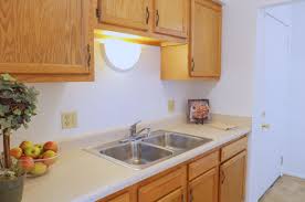 Oak Tree Village Apartments Mt Pleasant Mi Apartment 2 Bedroom Suites Next At Home