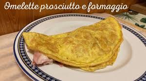 Vedi i link sotto indicati per possibili approfondimenti sul termine omelette al formaggio a breve saranno disponibili approfondimenti anche su questa pagina. Omelette Prosciutto E Formaggio Youtube