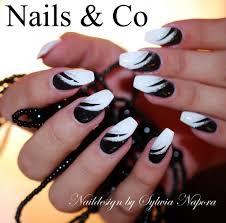 Nail art herbst verwendete produkte: Kontrastvoll In Schwarz 6 Spannende Nail Art Motive Nailart Co