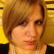 Lucy Clare (@rosealare)