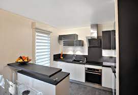 renovation cuisine grise et blanche laquee plan de travail stratifie gris anthracite plan s meuble cuisine blanc cuisine grise et blanche cuisine blanc laque