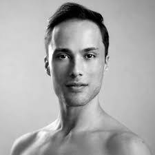 Michael Tuch's Instagram, Twitter & Facebook